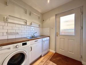 Photo 11- click for photo gallery